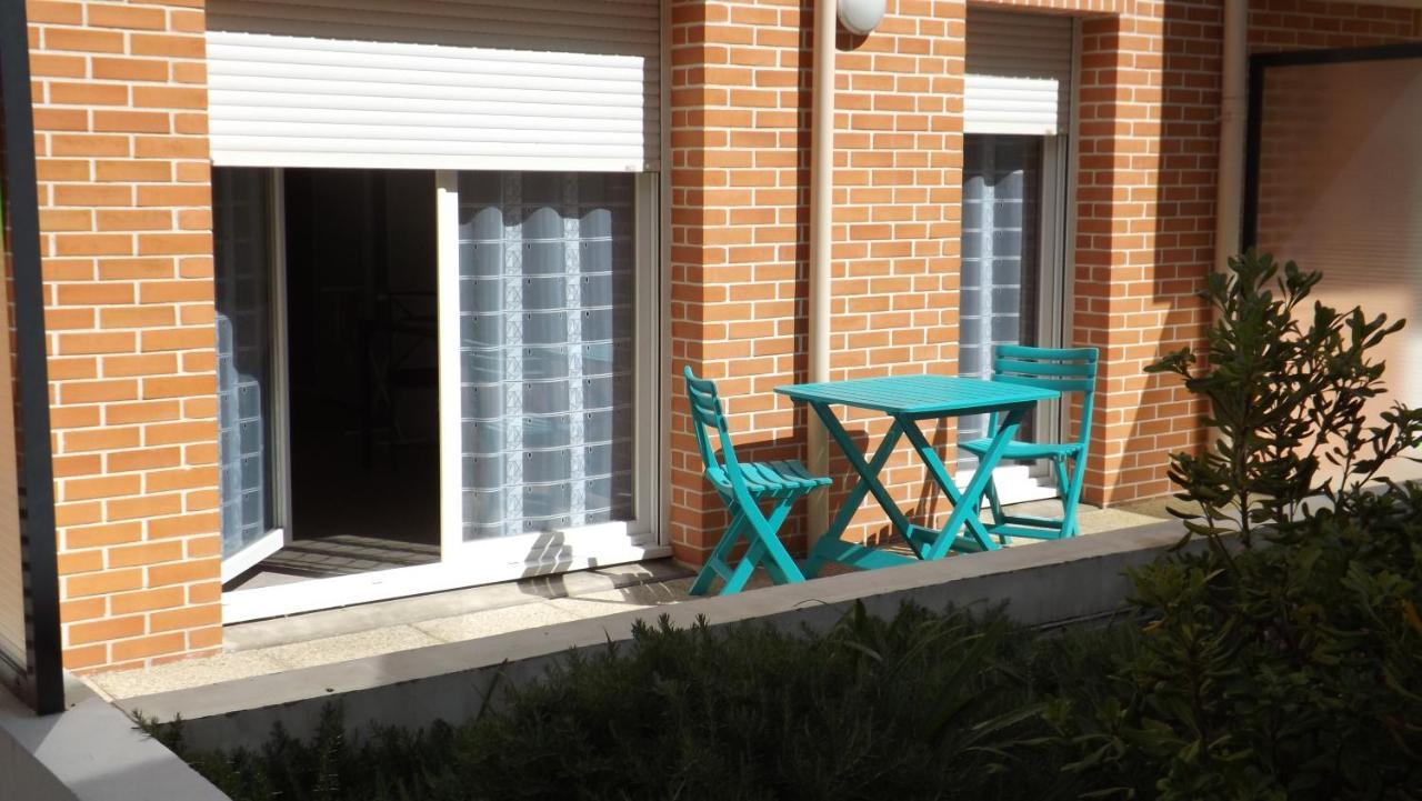 Appartement T2 ,Parking Prive,Terrasse, 10 Mns A Pieds De La Cite Corsaire Et Ses Plages Saint-Malo Zewnętrze zdjęcie