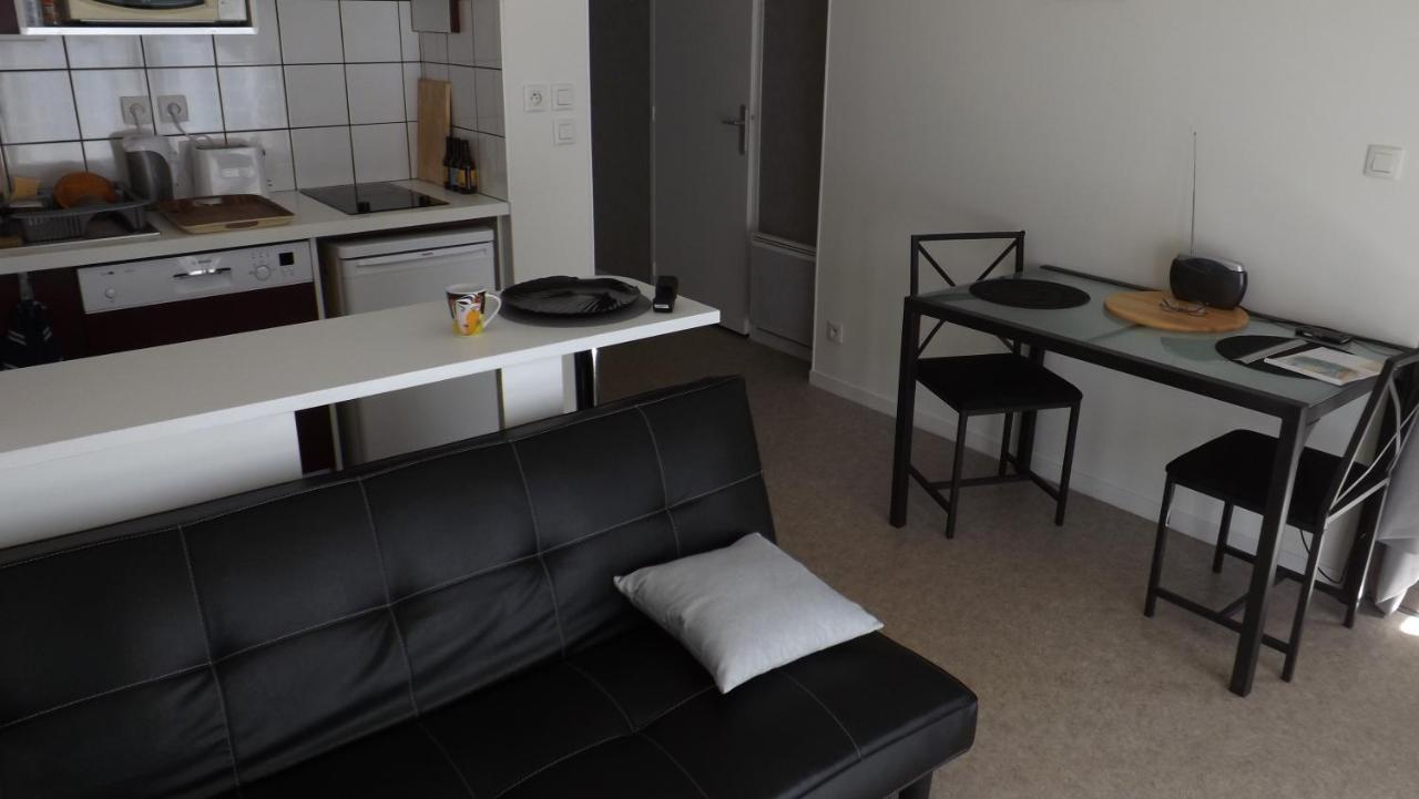 Appartement T2 ,Parking Prive,Terrasse, 10 Mns A Pieds De La Cite Corsaire Et Ses Plages Saint-Malo Zewnętrze zdjęcie