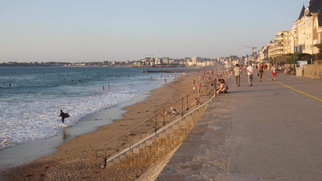 Appartement T2 ,Parking Prive,Terrasse, 10 Mns A Pieds De La Cite Corsaire Et Ses Plages Saint-Malo Zewnętrze zdjęcie